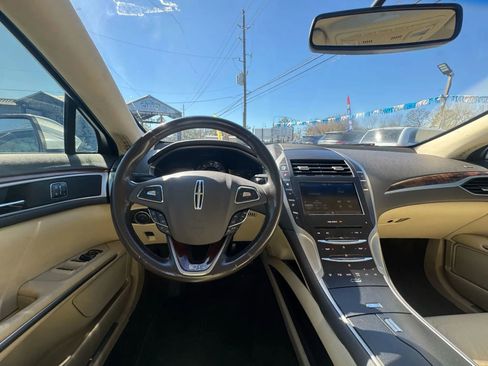 Used 2015 Lincoln MKZ Hybrid w/ Equipment Group 201A Select image 22