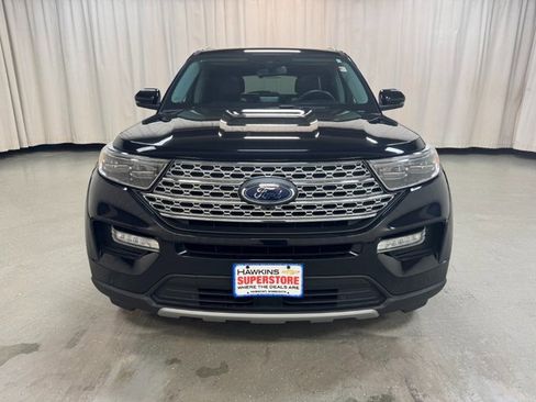Used 2023 Ford Explorer Limited w/ Limited Technology Package image 10