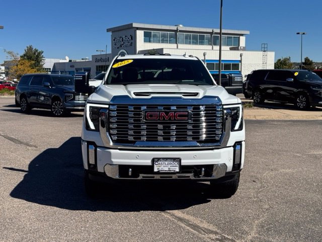 Used 2025 GMC Sierra 3500 Denali w/ Denali Reserve Package AWD/4WD image 9