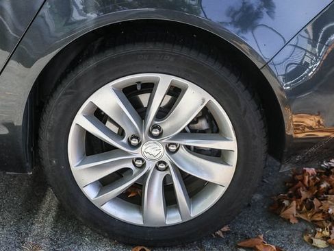 Used 2017 Buick Regal Premium w/ Driver Confidence Package #1 FWD image 9