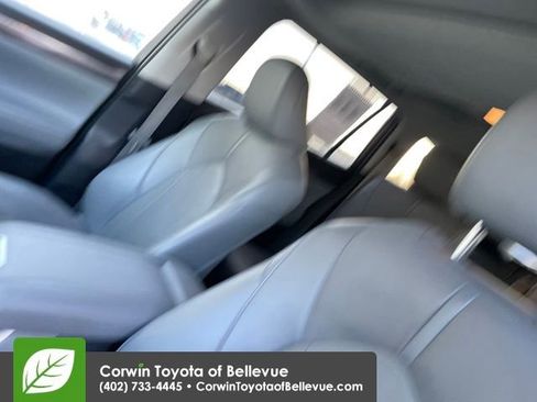 Used 2023 Toyota Highlander Limited image 20