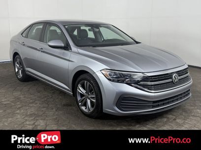 Used 2024 Volkswagen Jetta SE