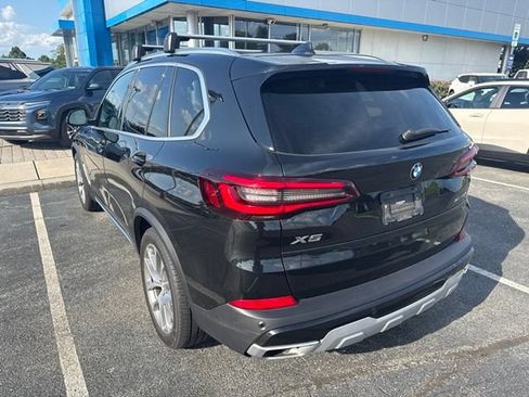 Used 2022 BMW X5 xDrive40i w/ Premium Package AWD/4WD image 9