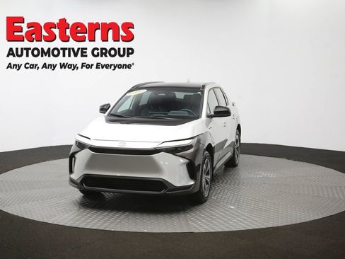 Used 2023 Toyota bZ4X XLE w/ Weather Package image 54