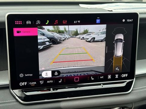 New 2026 Volkswagen Tiguan SE R-Line FWD image 26