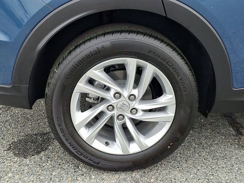 New 2026 Buick Envista Sport Touring FWD image 5