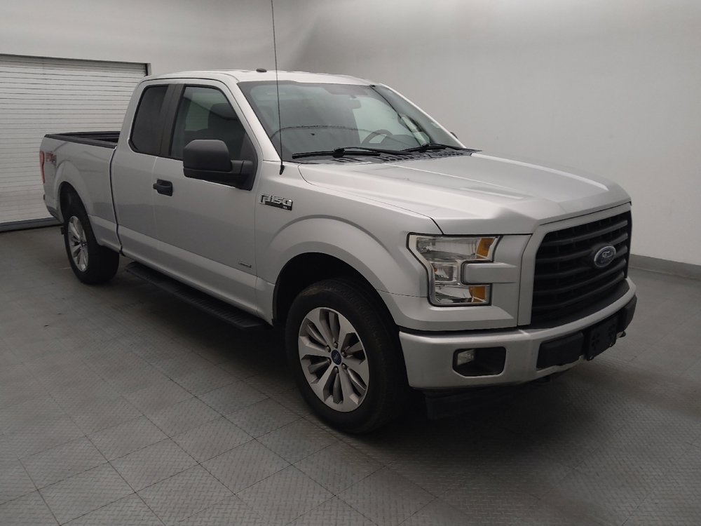 Used 2017 Ford F150 XL w/ Equipment Group 101A Mid AWD/4WD image 13