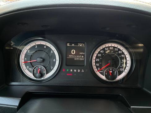 Used 2018 RAM 2500 Big Horn w/ Sport Appearance Group AWD/4WD image 20