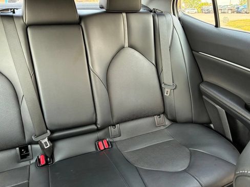 Used 2023 Toyota Camry XSE FWD image 16