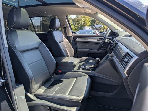 Certified 2023 Volkswagen Atlas SEL R-Line AWD/4WD image 43