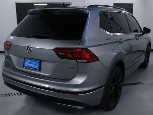 Used 2021 Volkswagen Tiguan SE R-Line w/ 3rd Row Seat Package image 7