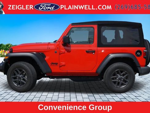 Used 2024 Jeep Wrangler Sport AWD/4WD image 2