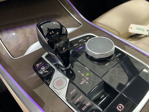 Used 2022 BMW X5 xDrive40i w/ Premium Package image 14