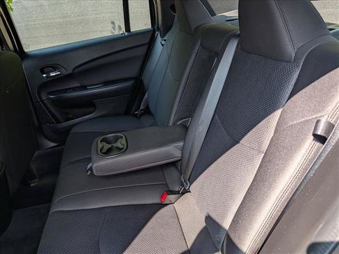 Used 2013 Chrysler 200 Touring FWD image 23