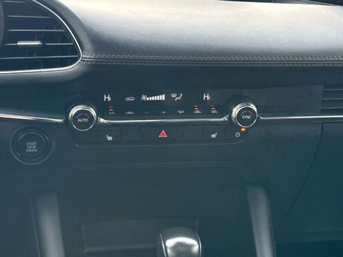Certified 2025 MAZDA MAZDA3 s image 18