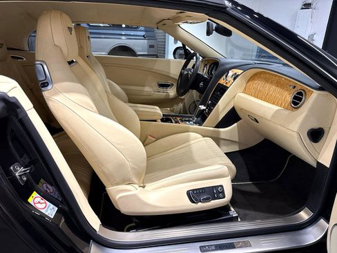 Used 2017 Bentley Continental GT V8 S image 23