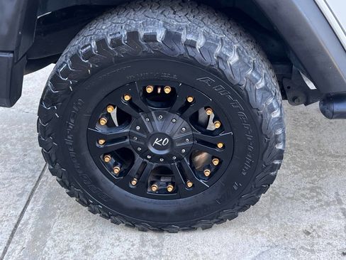Used 2014 Jeep Wrangler Unlimited Sport w/ Quick Order Package 24S AWD/4WD image 10