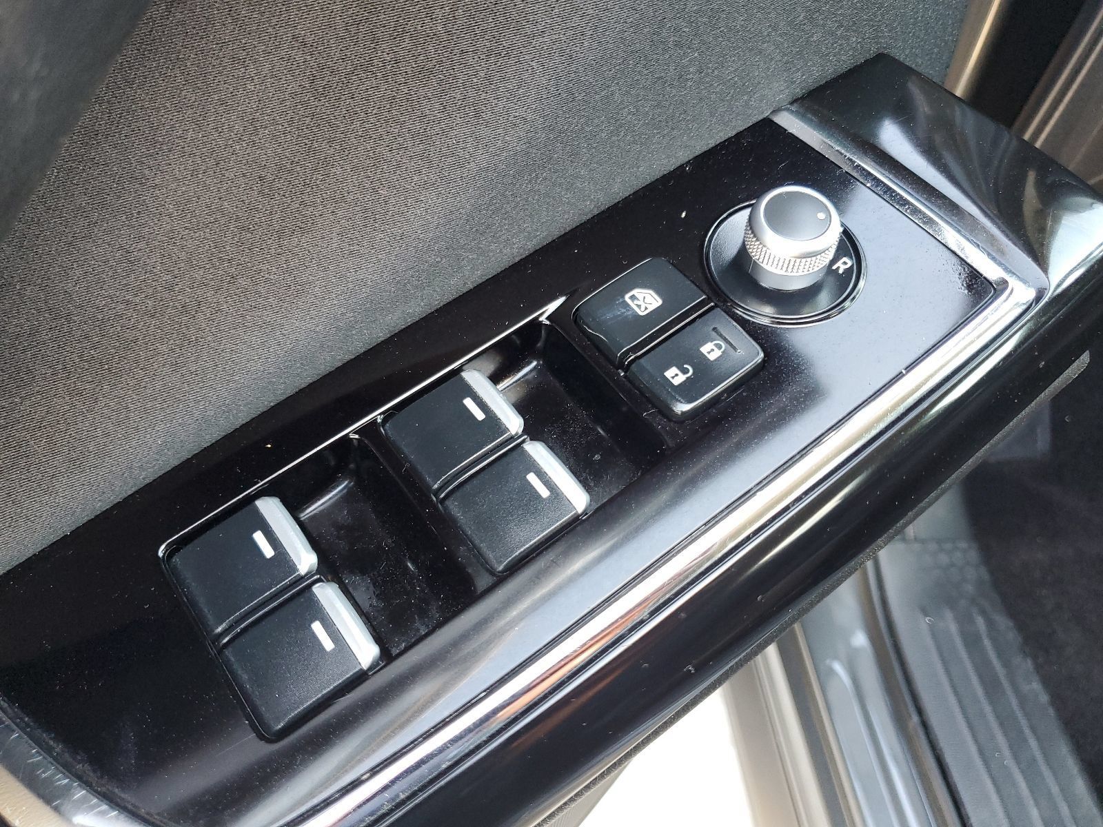 Used 2020 MAZDA CX-9 Sport FWD image 20
