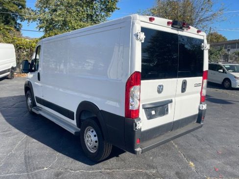 Used 2023 RAM ProMaster 2500 image 3