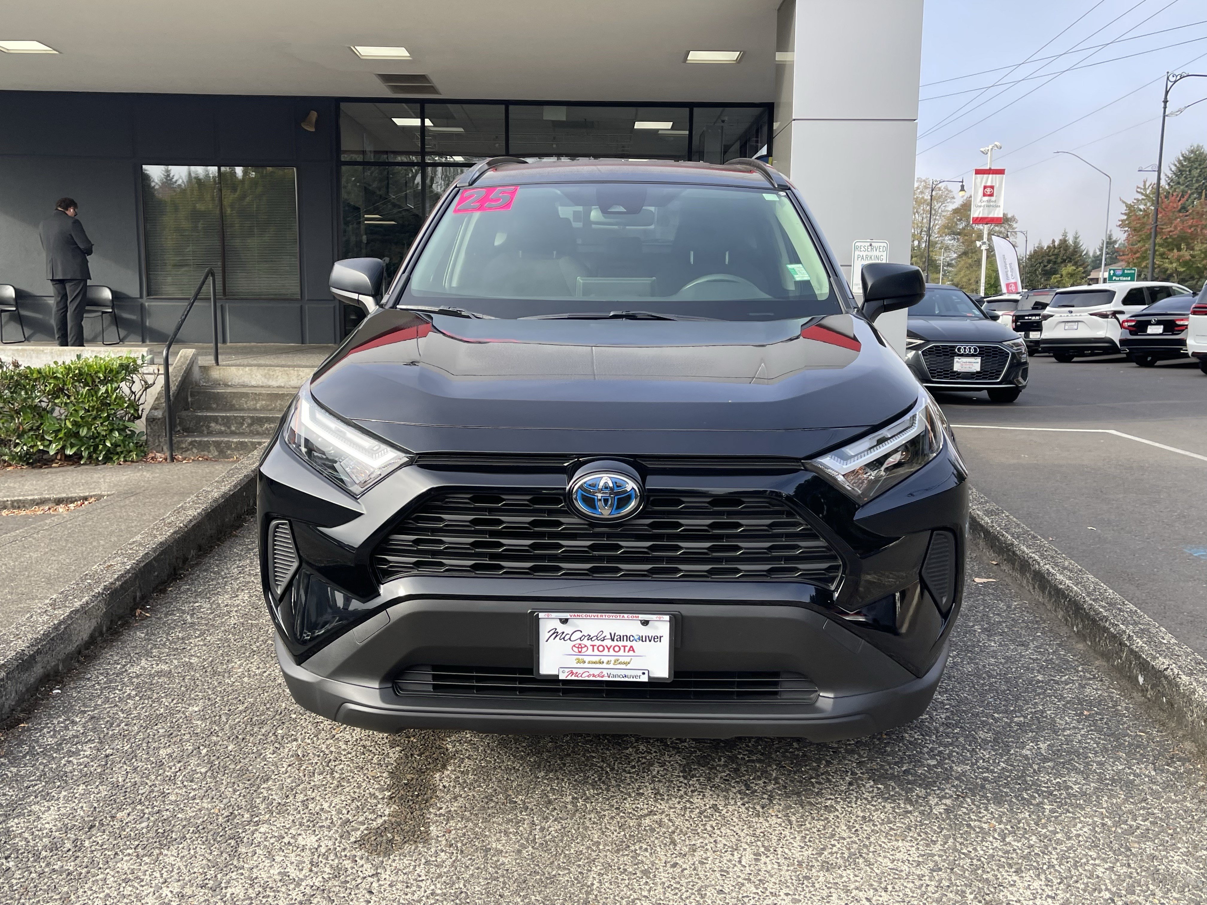 Certified 2023 Toyota RAV4 LE AWD/4WD image 2