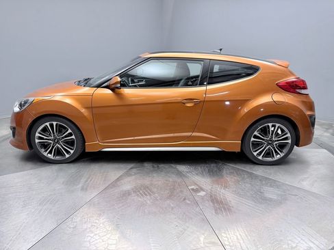 Used 2016 Hyundai Veloster Turbo w/ Option Group 04 image 8
