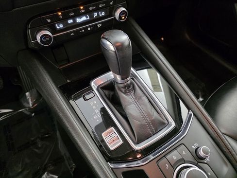 Used 2021 MAZDA CX-5 Touring image 25