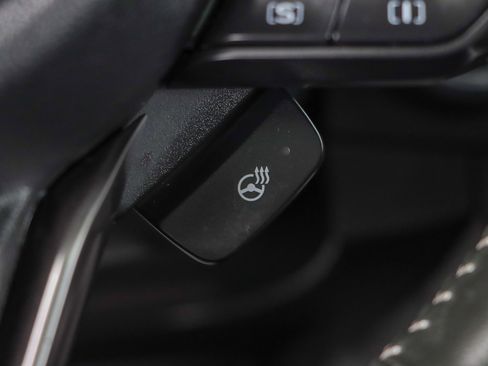 Used 2023 Subaru Forester Limited image 23