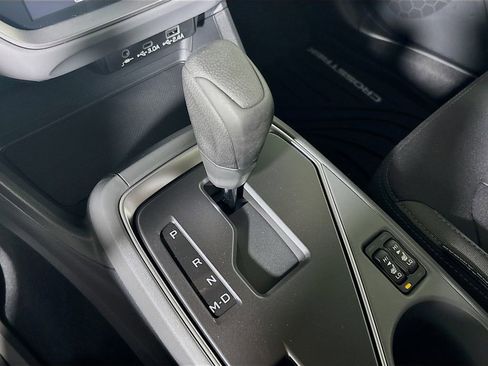Certified 2025 Subaru Crosstrek 2.0i Premium image 18