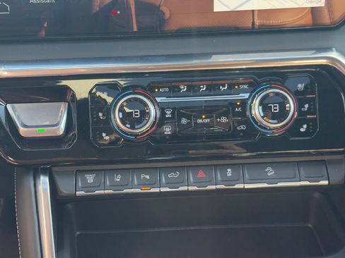 New 2026 GMC Sierra 2500 Denali Ultimate w/ Max Trailering Package image 11