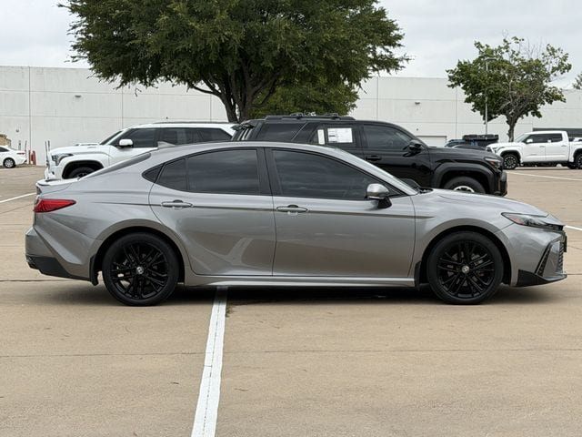 Used 2025 Toyota Camry SE FWD image 3