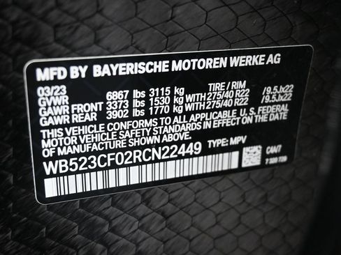 Used 2024 BMW iX xDrive50 w/ Premium Package AWD/4WD image 9