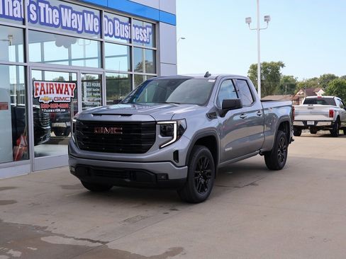 New 2026 GMC Sierra 1500 Elevation image 6