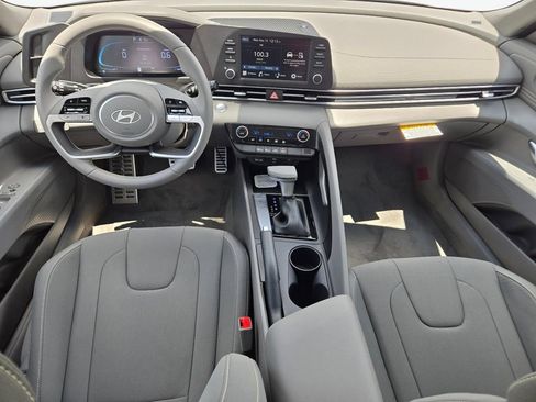 New 2026 Hyundai Elantra Sport FWD image 17