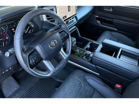Used 2023 Toyota Tundra Limited AWD/4WD image 10