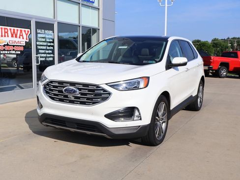 Used 2023 Ford Edge Titanium w/ Equipment Group 301A AWD/4WD image 5