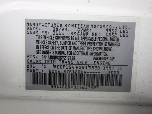 Used 2025 Nissan Sentra S image 31