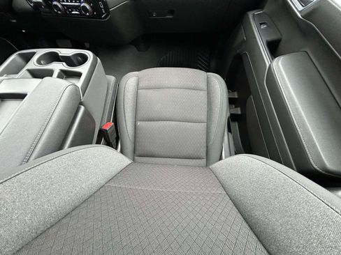Used 2025 Chevrolet Silverado 1500 LT AWD/4WD image 14