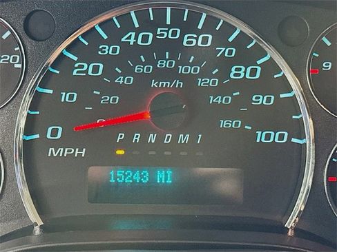 Used 2024 Chevrolet Express 2500 w/ Driver Convenience Package image 27