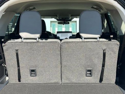 New 2026 Ford Explorer Active w/ Active Comfort Package image 24