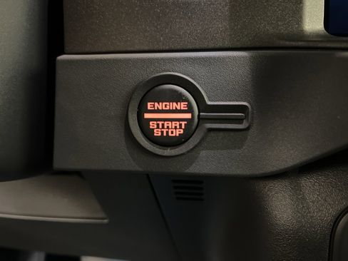 New 2025 Ford Bronco Raptor image 21