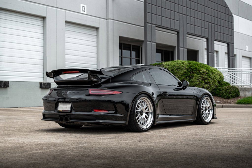 Used 2014 Porsche 911 GT3 RWD image 11