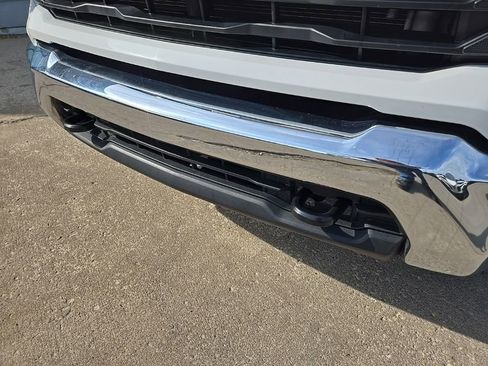 Used 2025 Chevrolet Silverado 2500 LT w/ Convenience Package AWD/4WD image 17