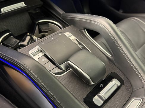 Used 2020 Mercedes-Benz GLS 580 4MATIC image 26