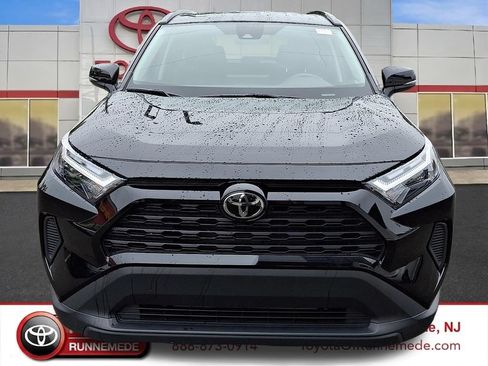 Certified 2025 Toyota RAV4 XLE FWD image 2