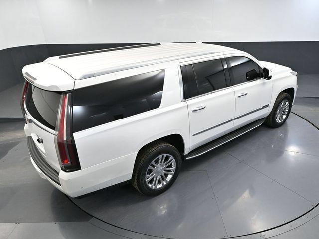 Used 2017 Cadillac Escalade ESV 4WD image 63