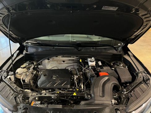 Used 2025 Chevrolet TrailBlazer LT image 32