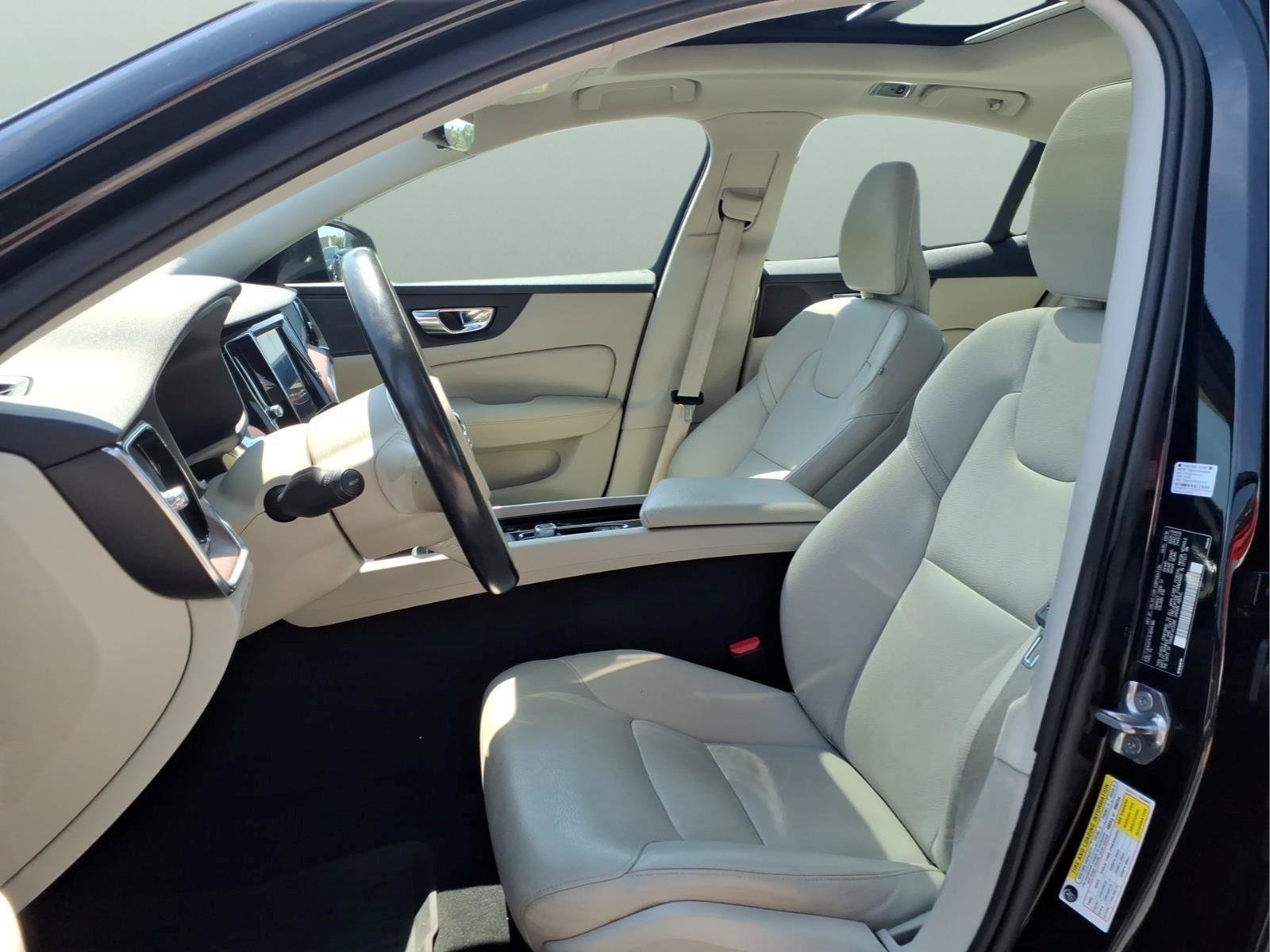 Used 2020 Volvo S60 T5 Momentum w/ Protection Package Premier FWD image 17