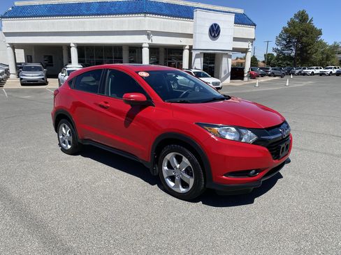 Used 2017 Honda HR-V EX image 44