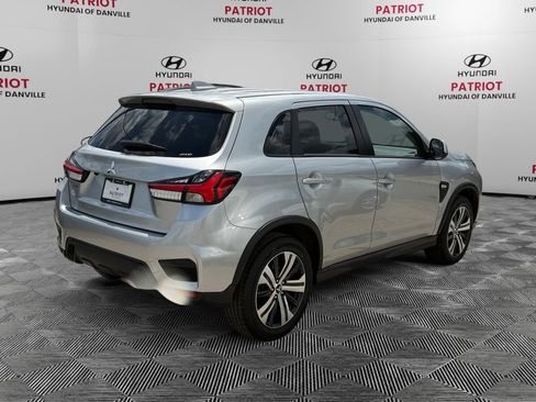 Used 2025 Mitsubishi Outlander Sport AWD image 2