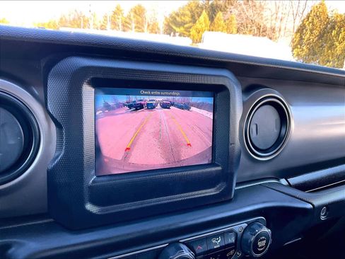 Used 2020 Jeep Wrangler Unlimited Sport S image 19